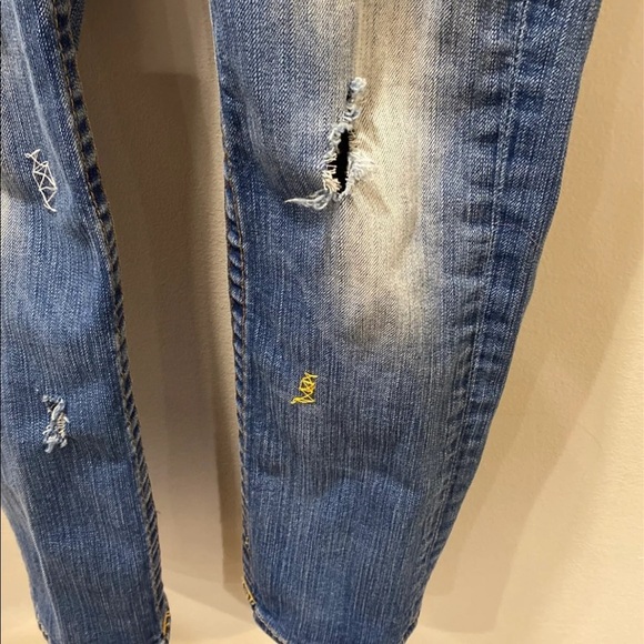 True Religion jeans distressed - Picture 3 of 7